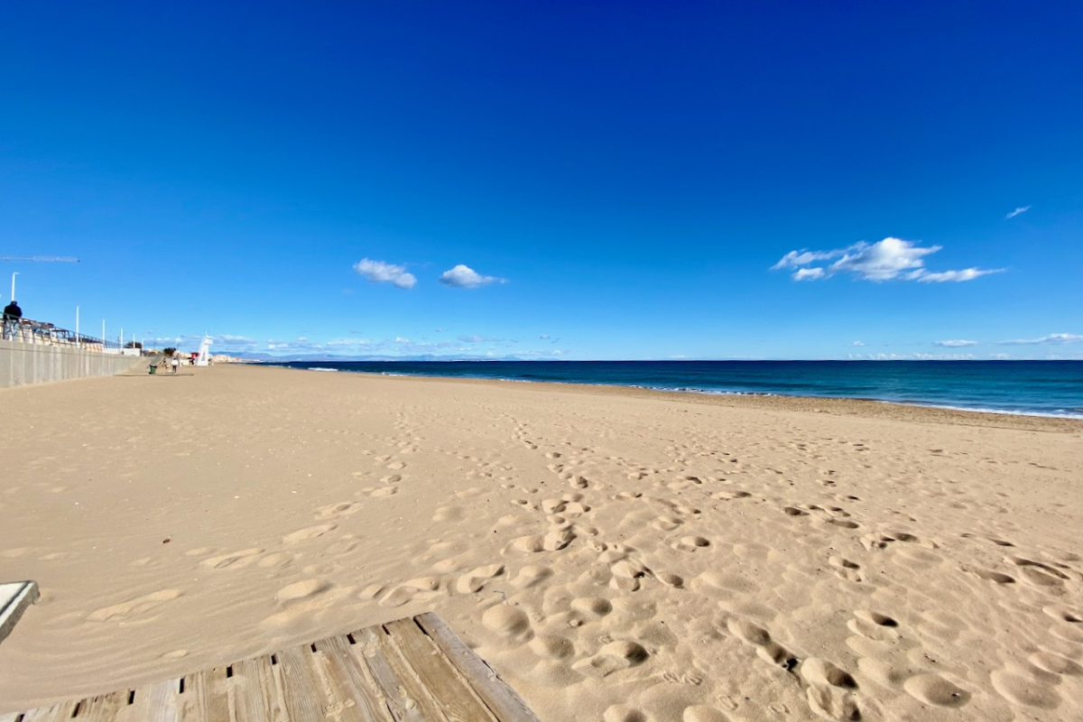 Pārdod māja ar 3 guļamistabām un lielām dienvidu terasēm – Torreblanca Marina – La Mata pludmale